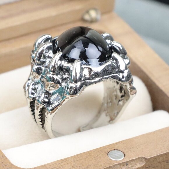 Adjustable Stainless Steel Dragon Claw Ring with Black Stone, PENM003 - Picture 1 of 12